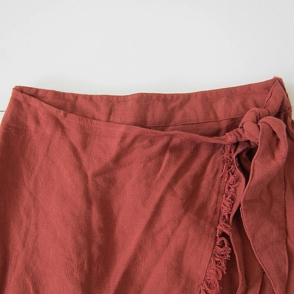 Natural Life Rayon Flax Burgundy Red Fringe Wrap Mini Skirt Size Large - Picture 3 of 6